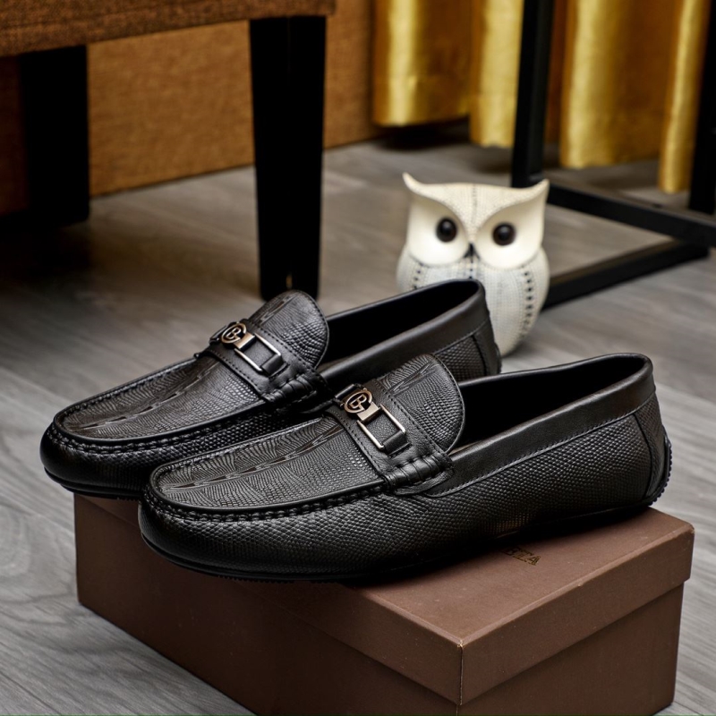bo*te*ga Ve*ne*ta leather shoes